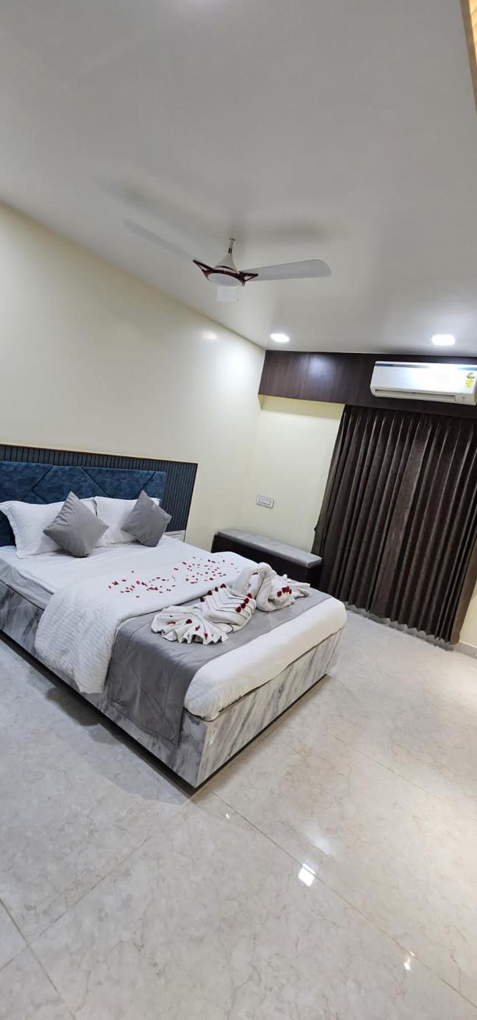 Hotel Jai Raja'S Tower Karaikkudi Esterno foto